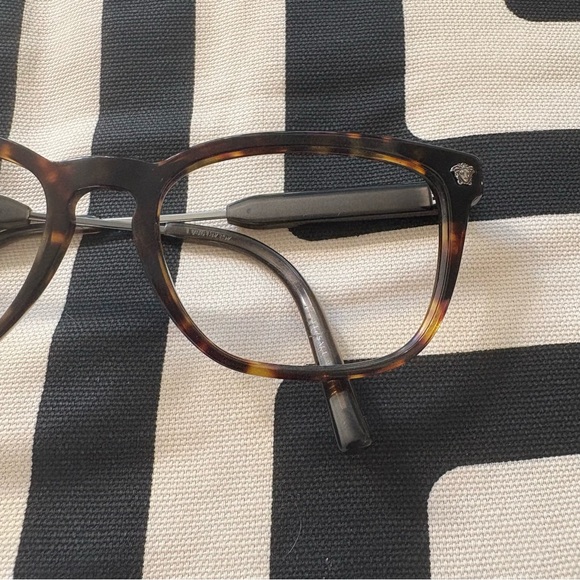 Versace - Tortoise Shell Square Glasses - Picture 5 of 9